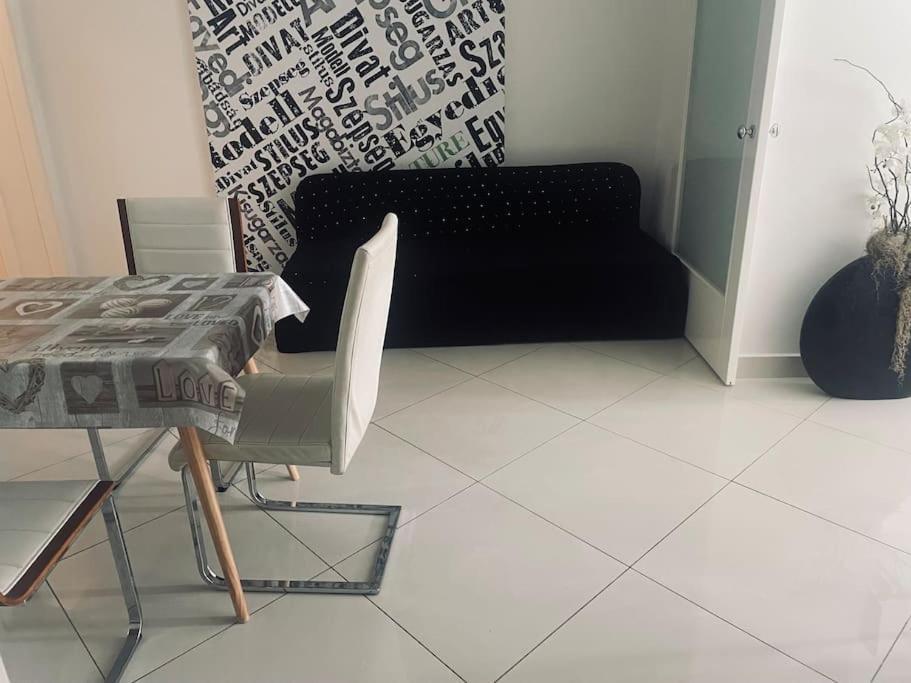 Fashion Apartman 1 In The Center بودابست المظهر الخارجي الصورة